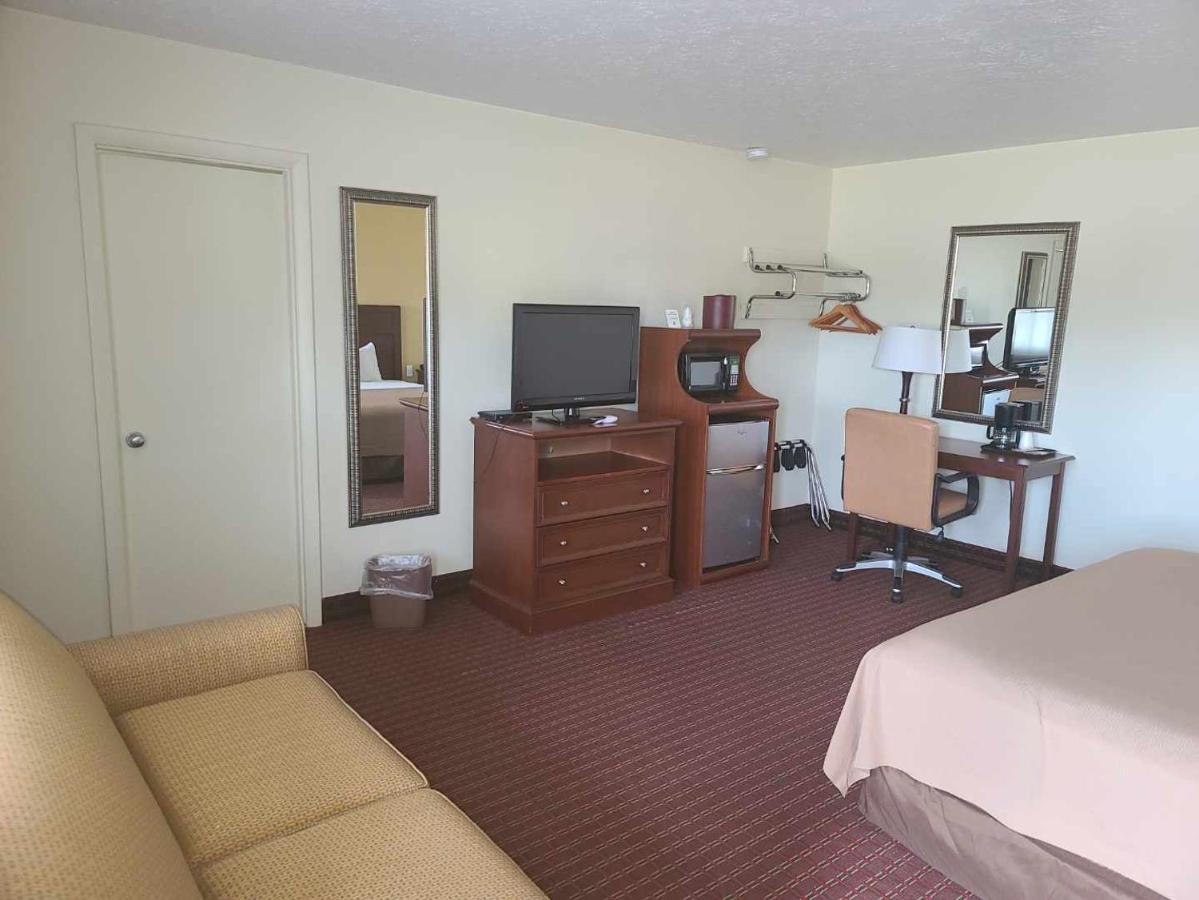 Budget Inn - Farmington Экстерьер фото