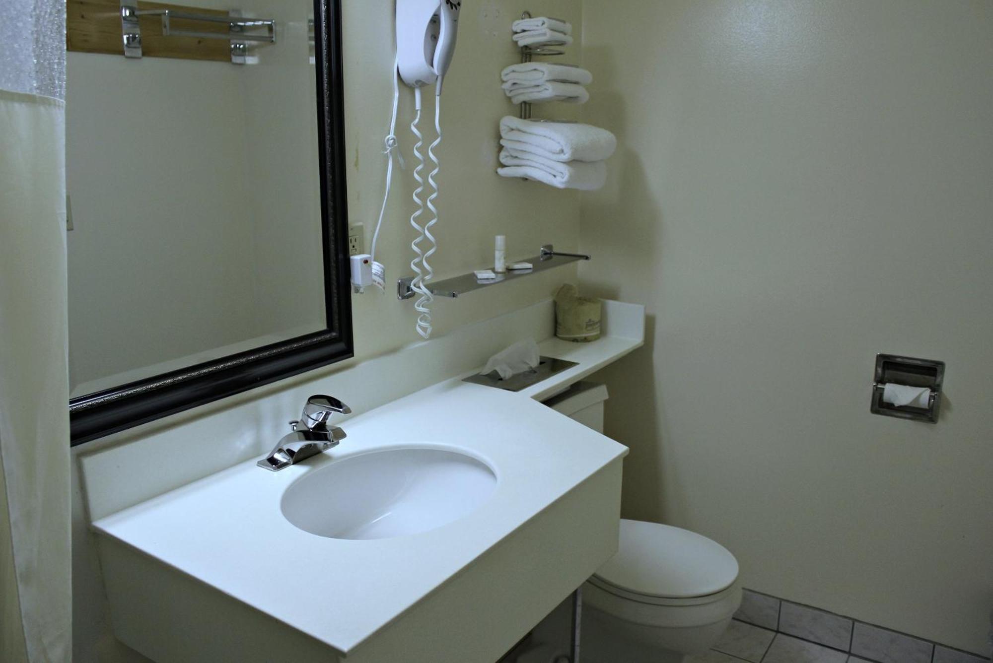 Budget Inn - Farmington Экстерьер фото