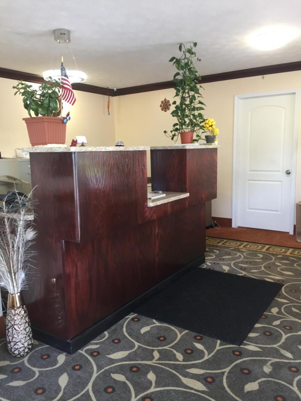 Budget Inn - Farmington Экстерьер фото